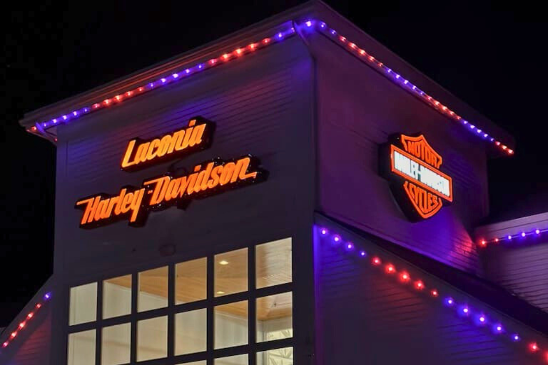 Trimlight QC Example Home Image